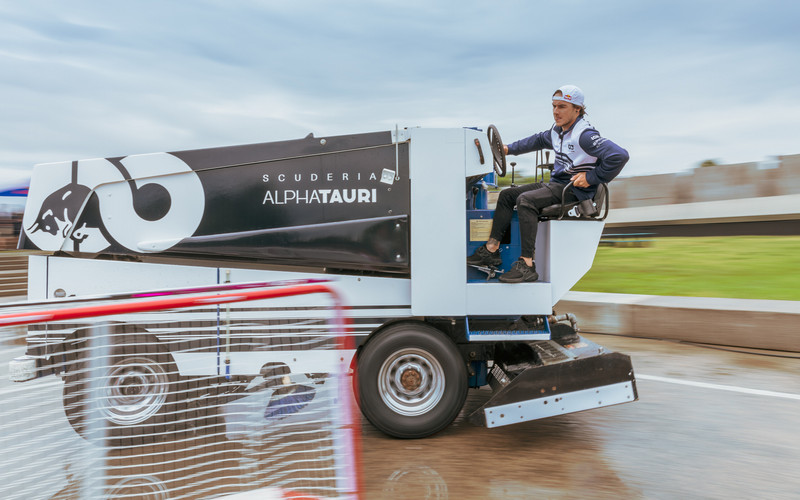 Watch Seb Toots take on Sergio Pérez and Yuki Tsunoda in a Zamboni race Wasted Attitude